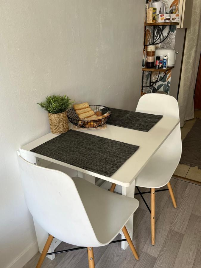 Au Coeur Du Centre Ville De La Rochelle Au Calme Avec Stationnement Gratuit Ngoại thất bức ảnh